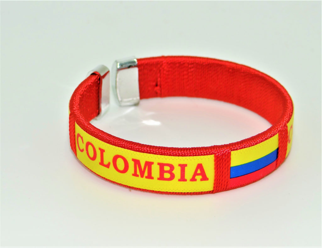Colombia C-Bracelet