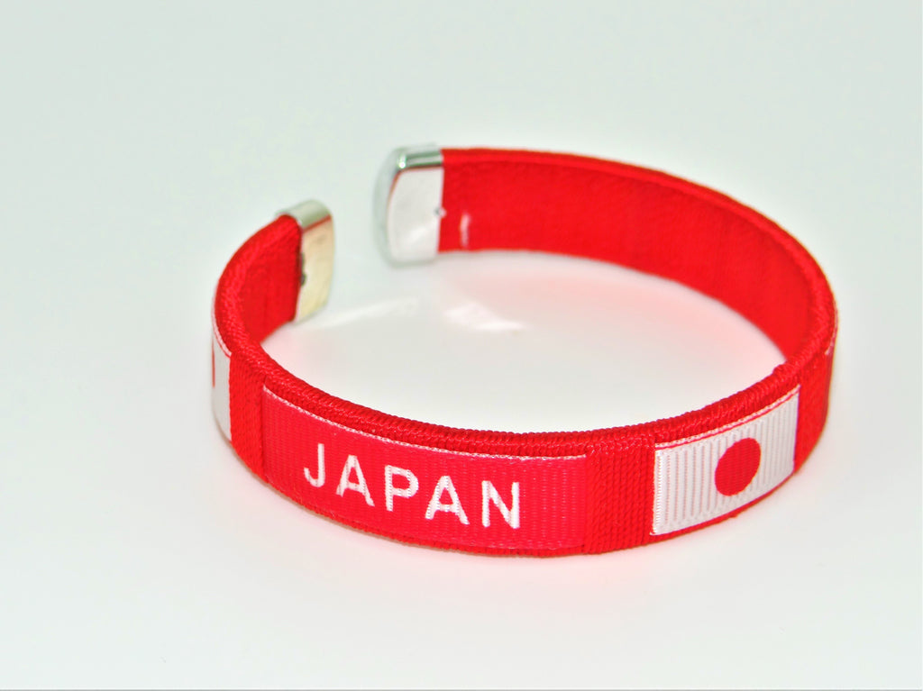 Japan C-Bracelet
