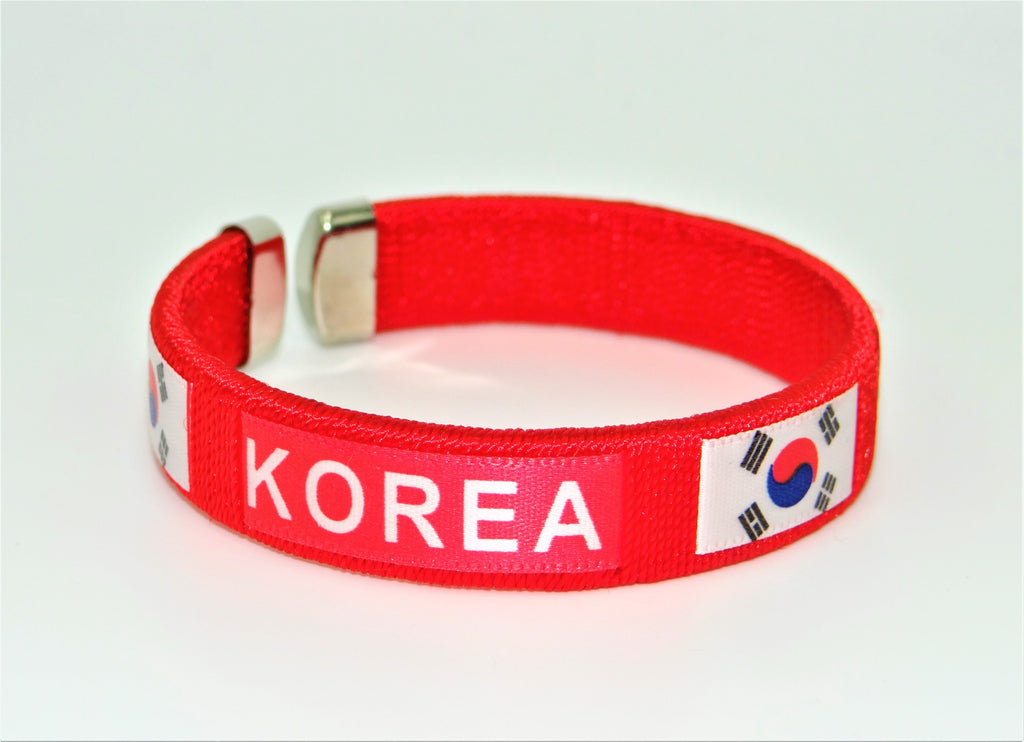 Korea C-Bracelet
