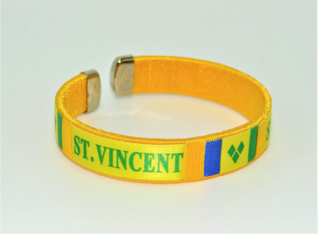 St. Vincent C-Bracelet